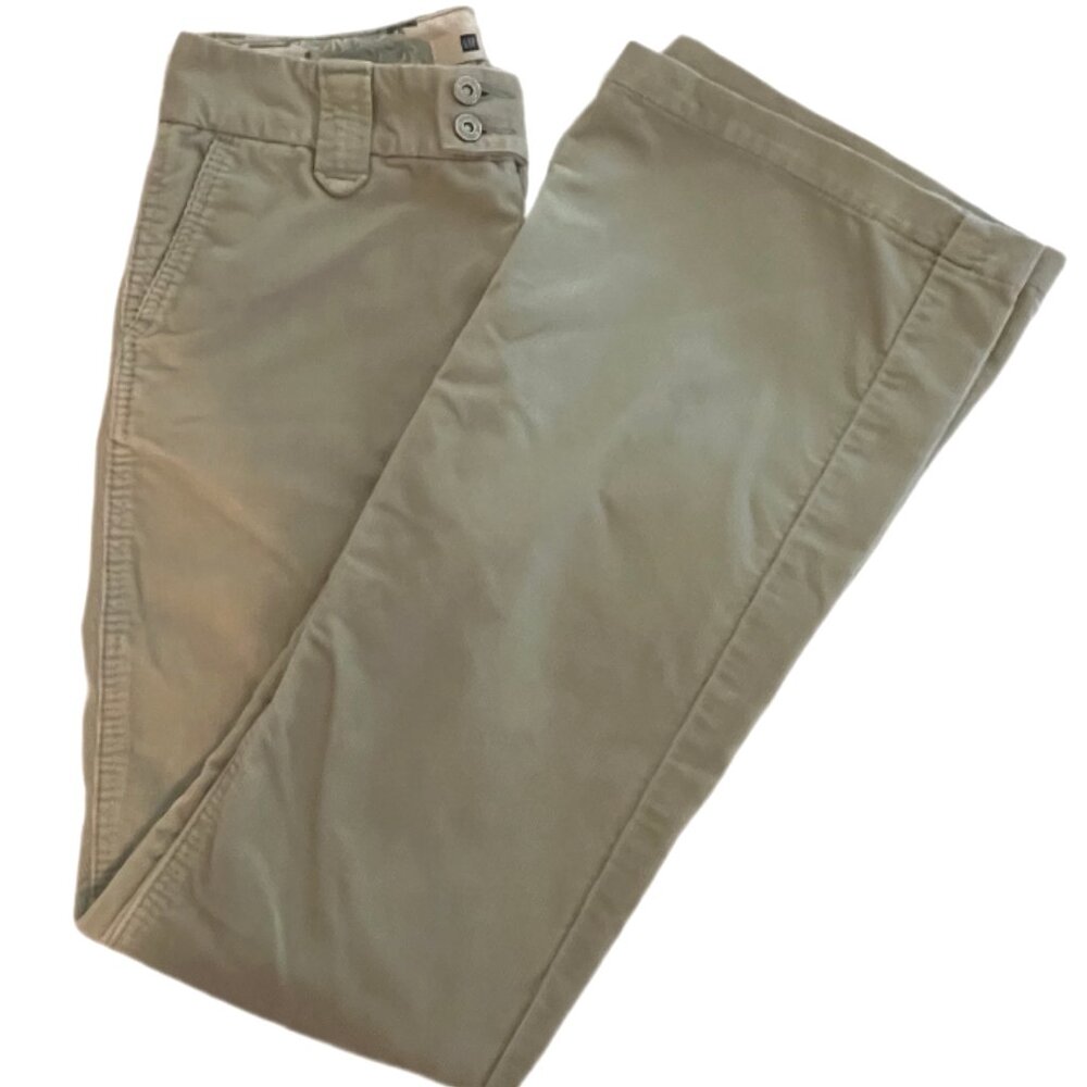 Gap Long & Lean Light Green Mid Rise Corduroy Flare Pants 2 Button Closure Sz 4